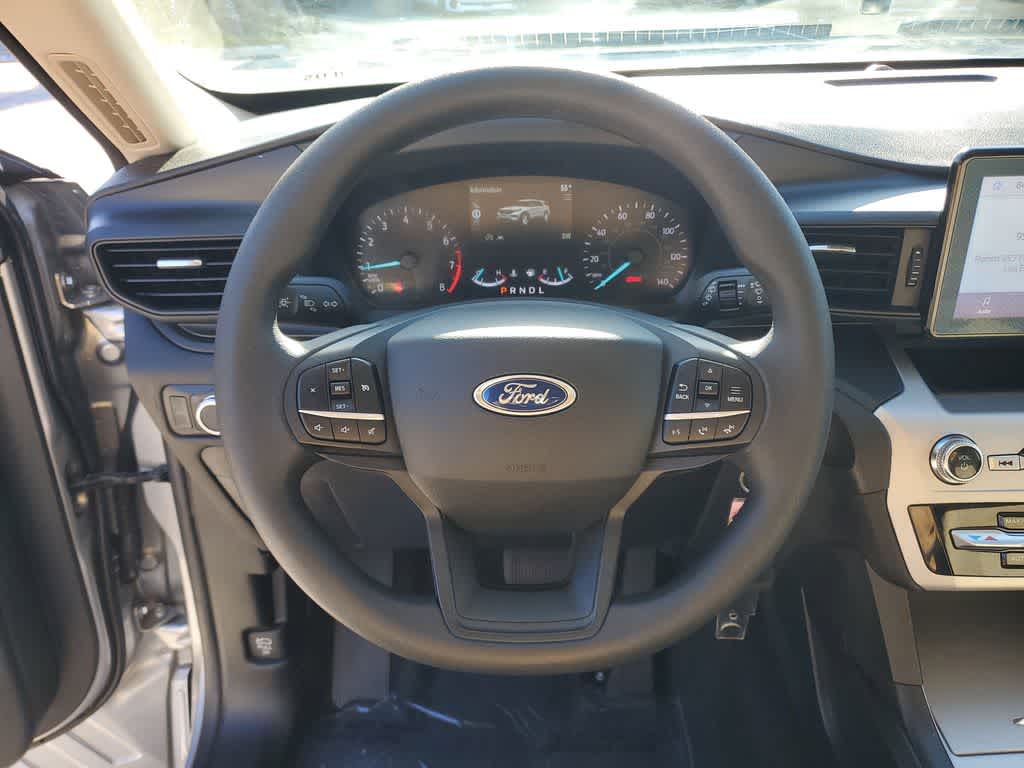 Thumbnail: 2022 Ford Explorer - 23