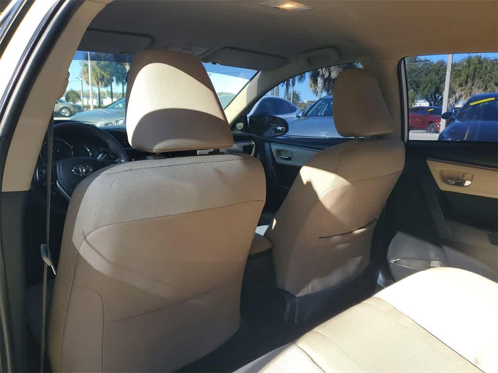 Thumbnail: 2015 Toyota Corolla - 11