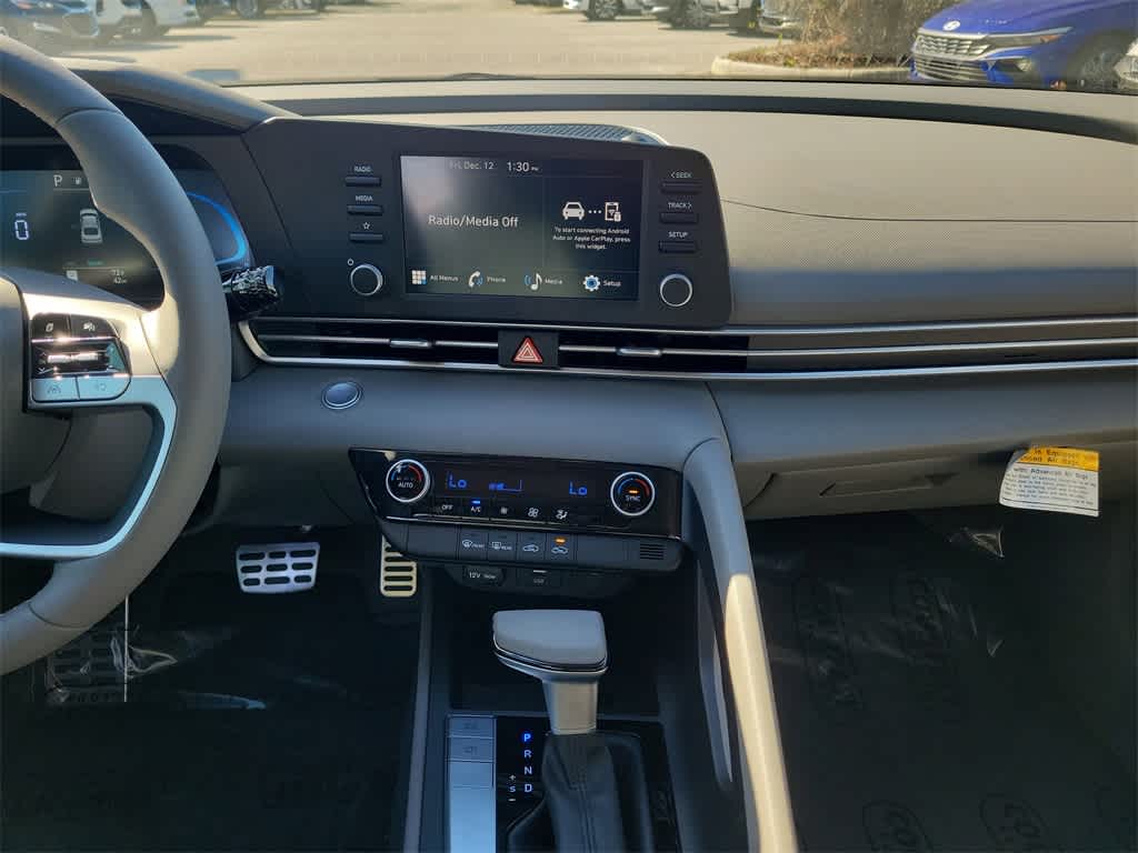 Thumbnail: 2026 Hyundai Elantra - 16