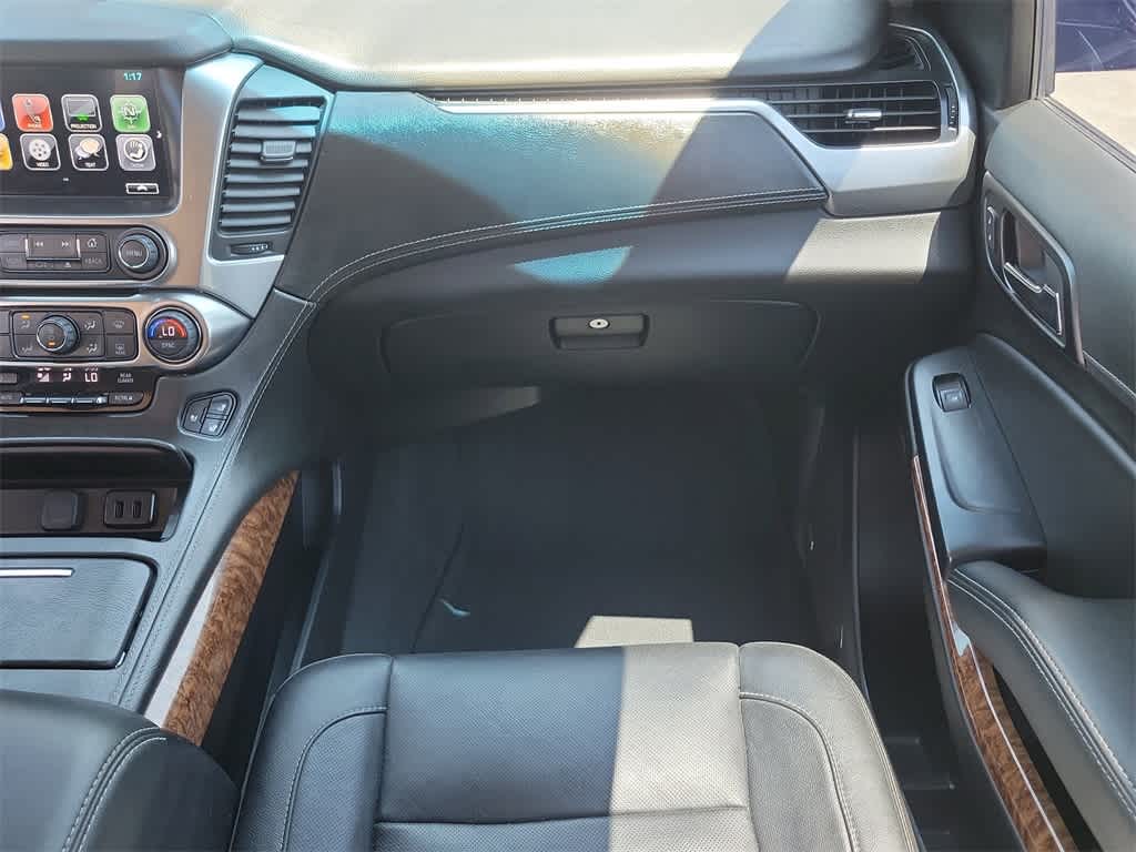 Thumbnail: 2019 Chevrolet Tahoe - 13
