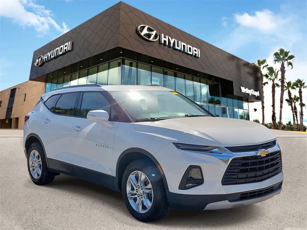 Thumbnail: 2020 Chevrolet Blazer - 4