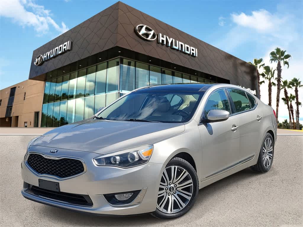 2015 Kia Cadenza Premium Hero Image