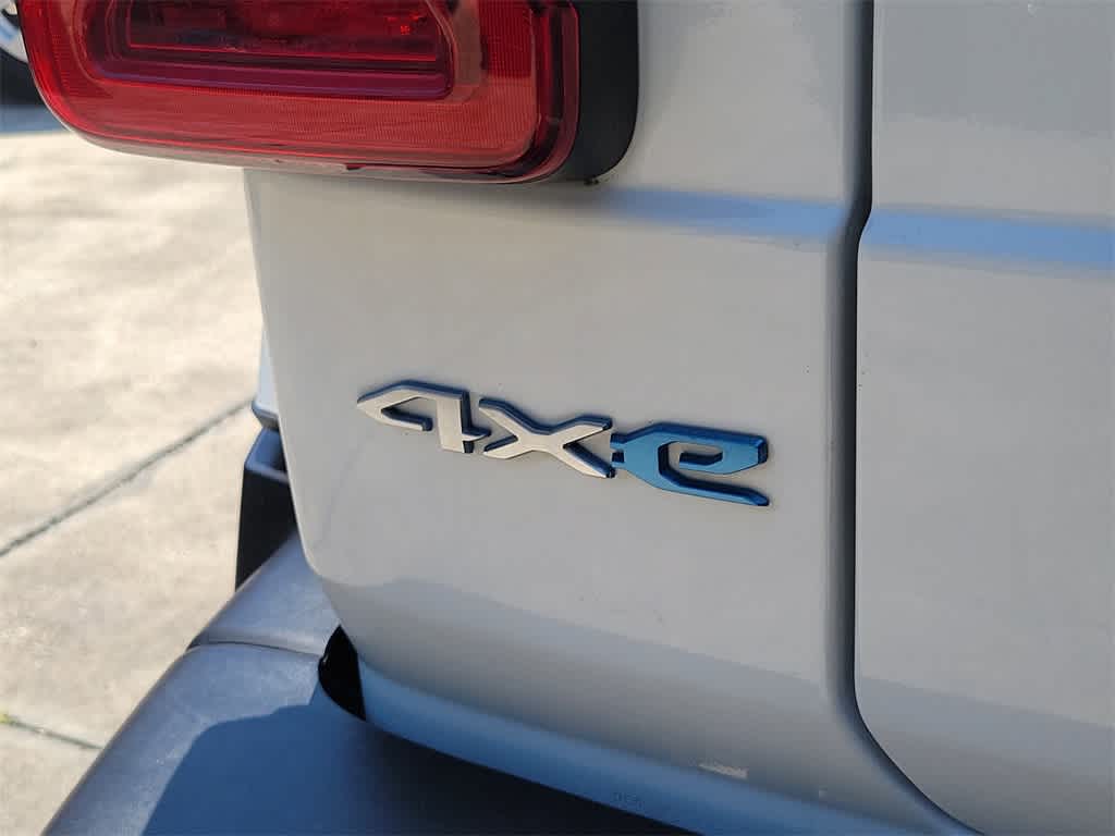 Thumbnail: 2021 Jeep Wrangler - 7