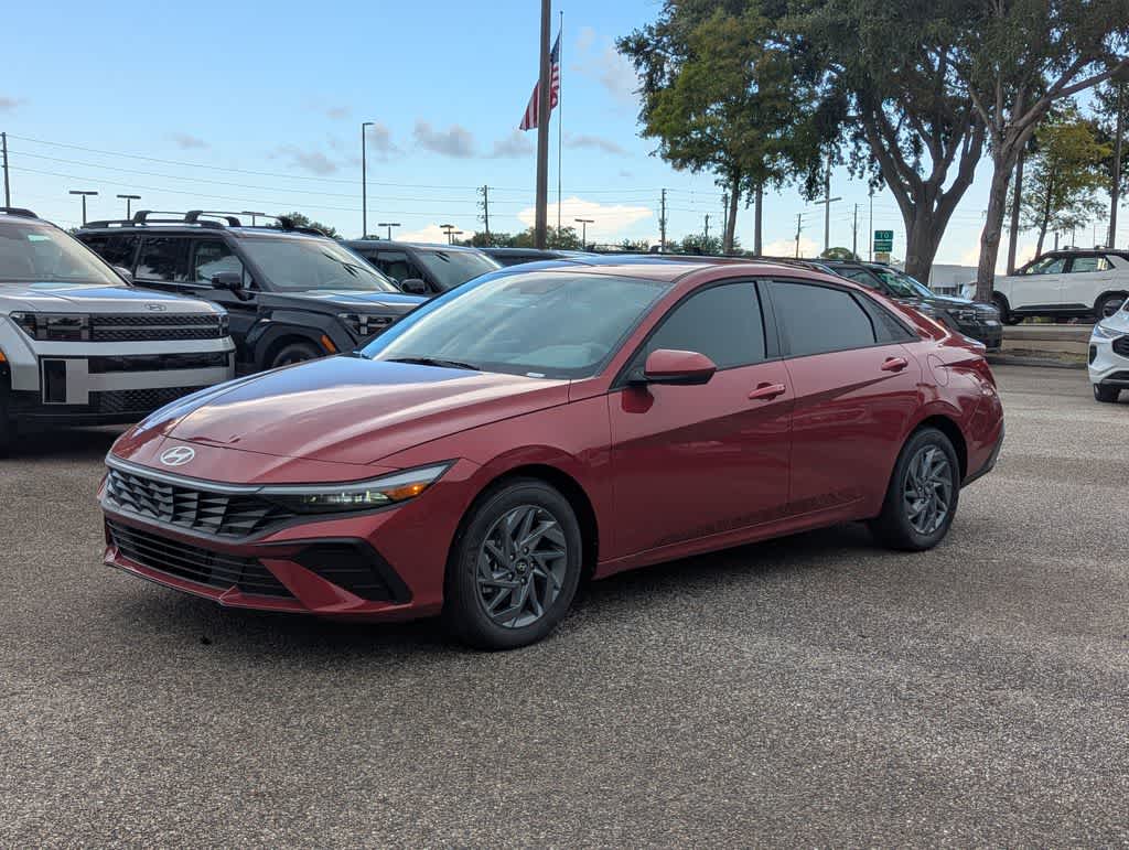 Thumbnail: 2026 Hyundai Elantra - 2