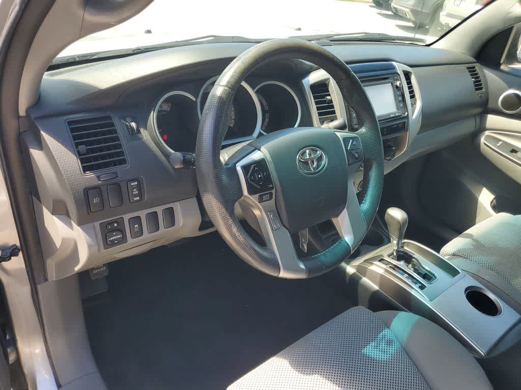 Thumbnail: 2014 Toyota Tacoma - 22