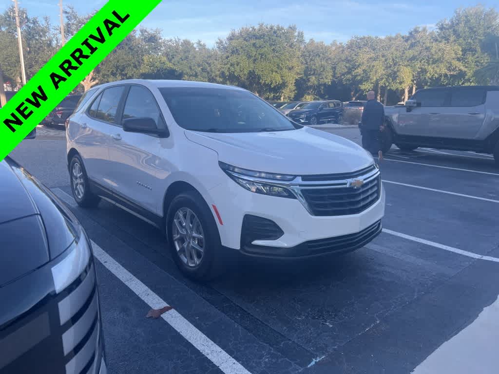 Thumbnail: 2023 Chevrolet Equinox - 2