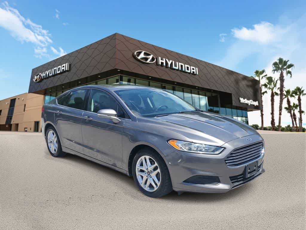 Thumbnail: 2013 Ford Fusion - 4