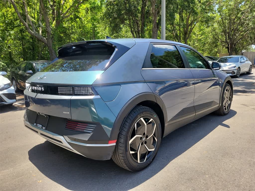 2023 Hyundai Ioniq 5 SEL 3