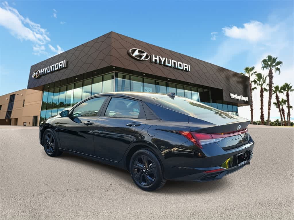 Thumbnail: 2023 Hyundai Elantra - 2