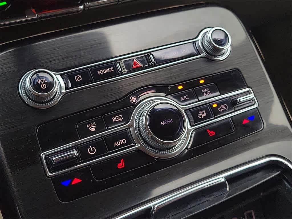 Thumbnail: 2023 Lincoln Nautilus - 29