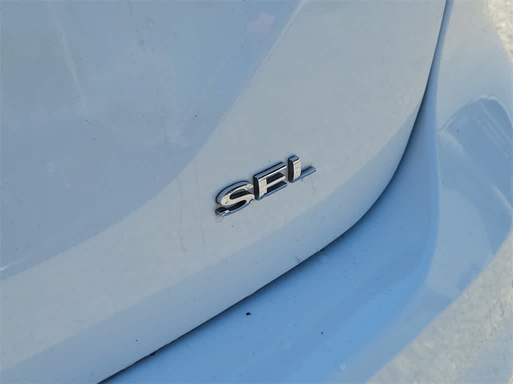 Thumbnail: 2012 Ford Focus - 8