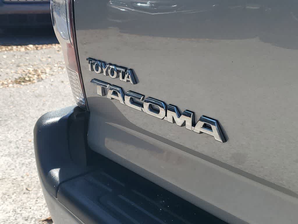 Thumbnail: 2014 Toyota Tacoma - 7