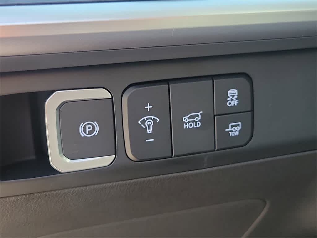 Thumbnail: 2025 Hyundai Santa Fe - 20