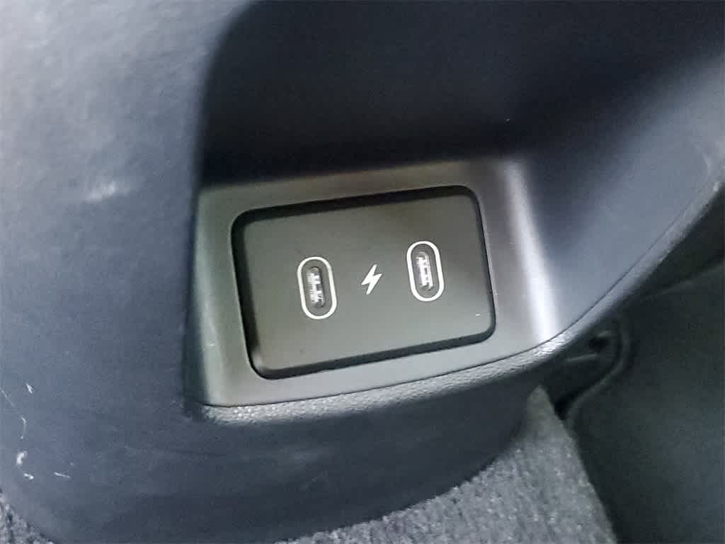 Thumbnail: 2024 Hyundai Elantra - 11