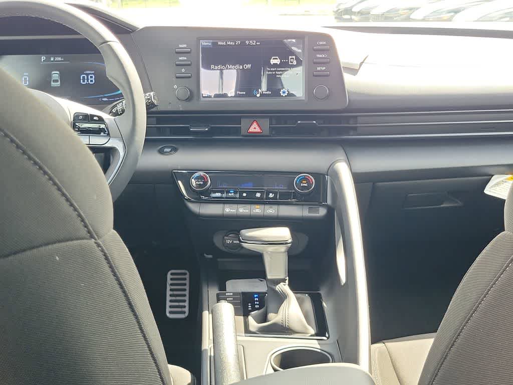 Thumbnail: 2026 Hyundai Elantra - 13