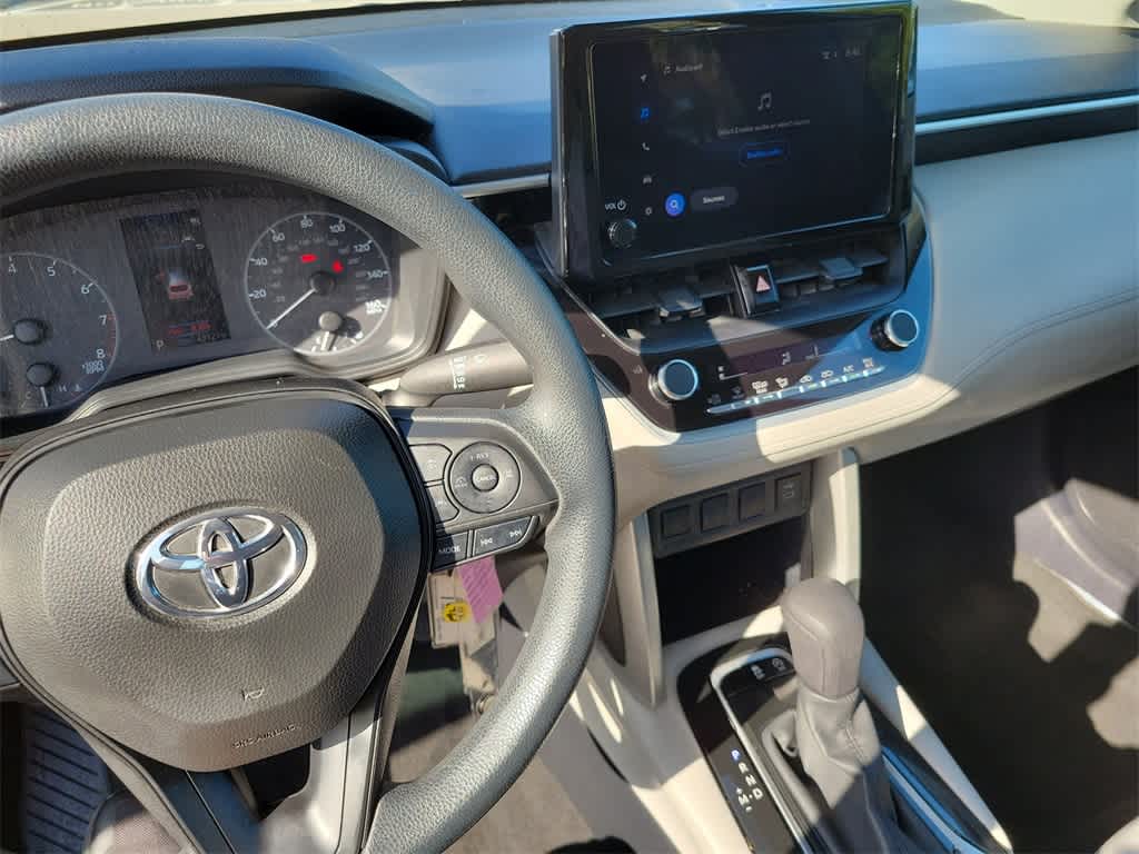 2023 Toyota Corolla Cross L 30