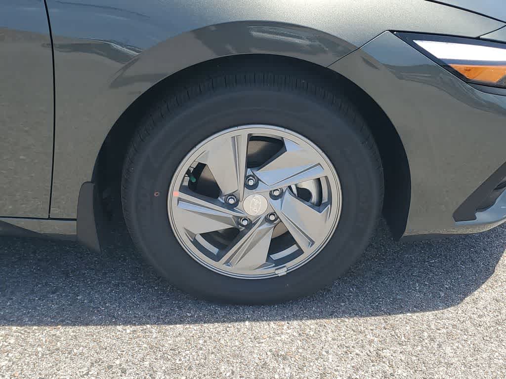 Thumbnail: 2026 Hyundai Elantra - 5