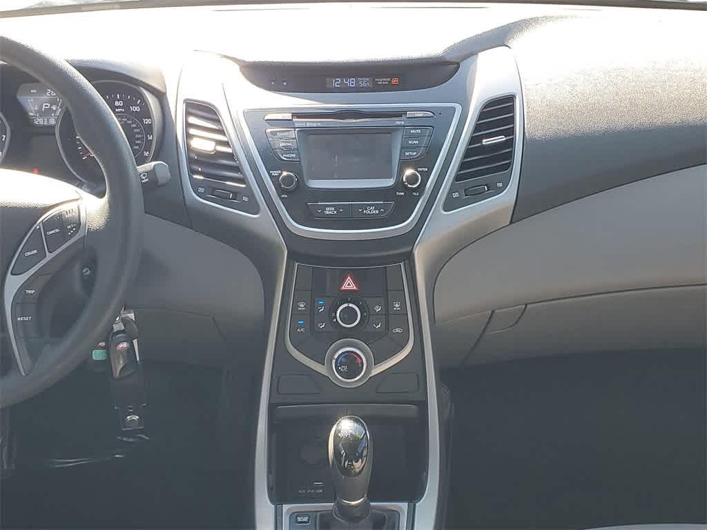 Thumbnail: 2016 Hyundai Elantra - 14