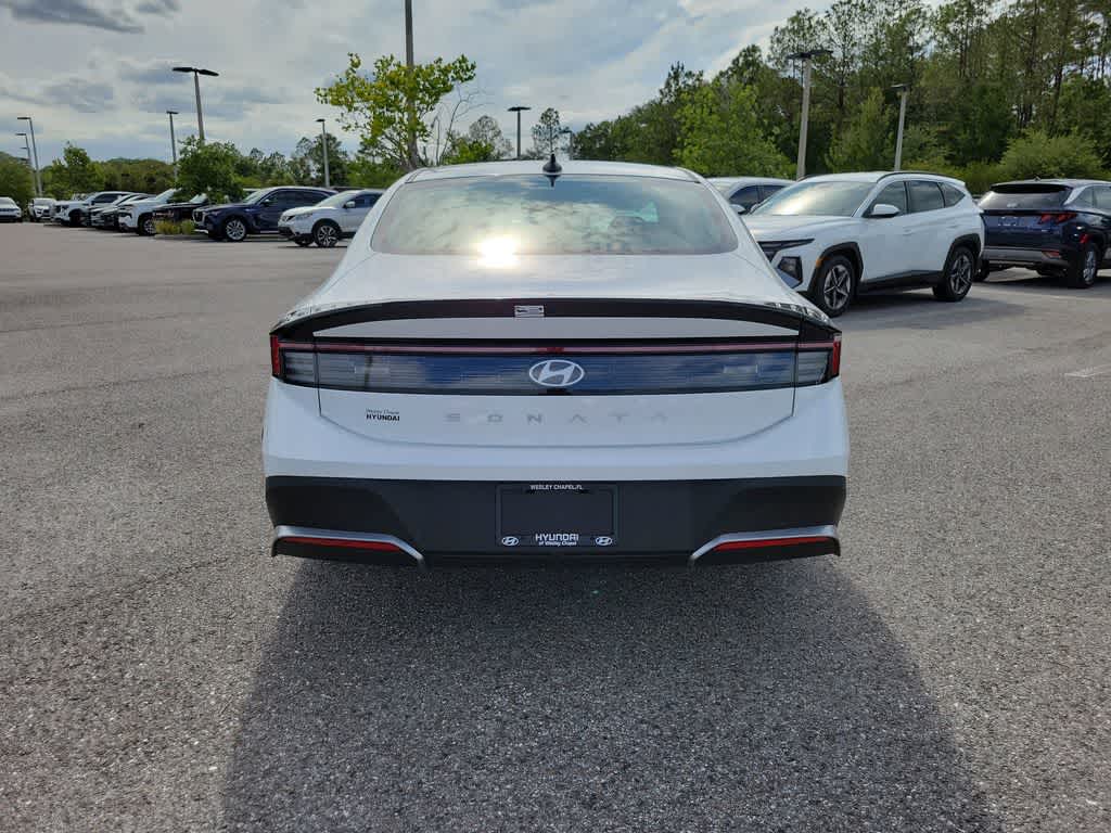 Thumbnail: 2026 Hyundai Sonata - 9