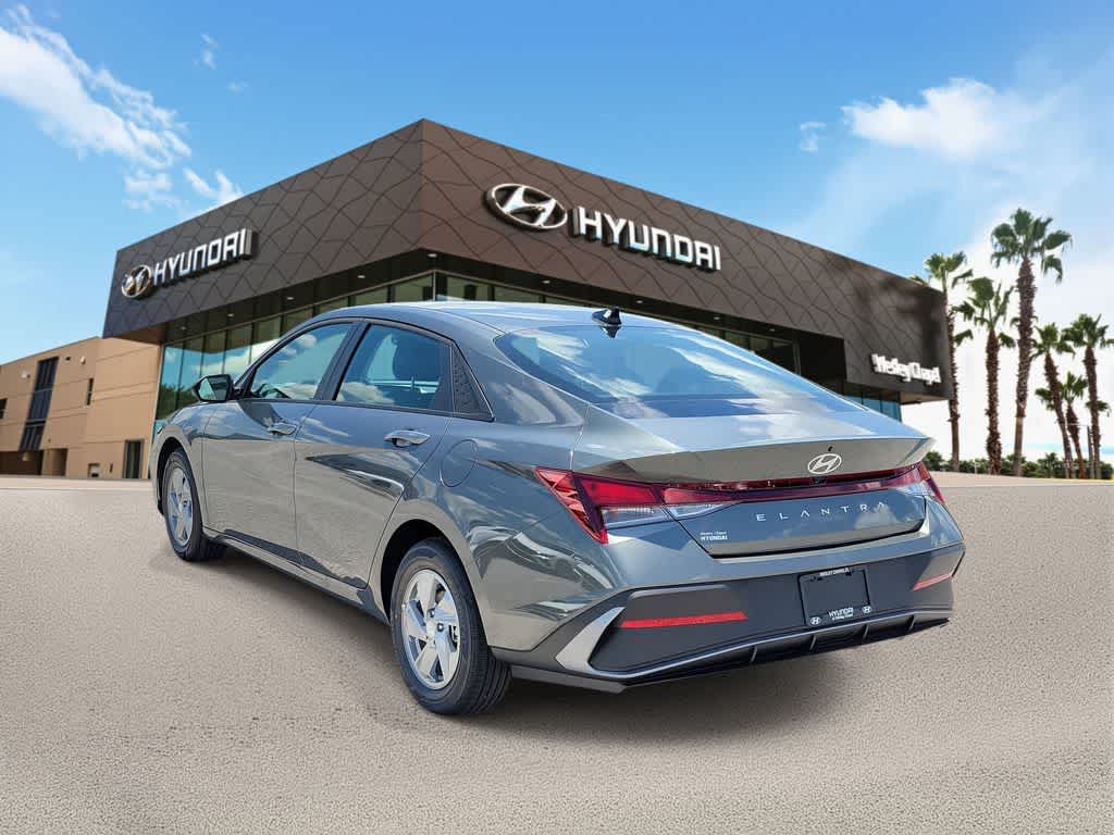 Thumbnail: 2026 Hyundai Elantra - 2