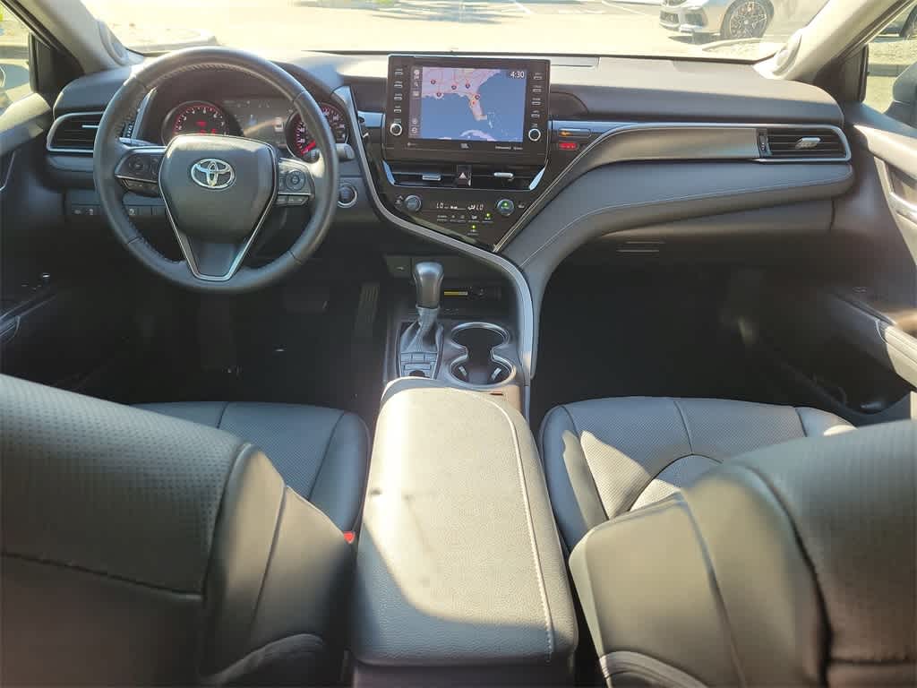 Thumbnail: 2022 Toyota Camry - 13