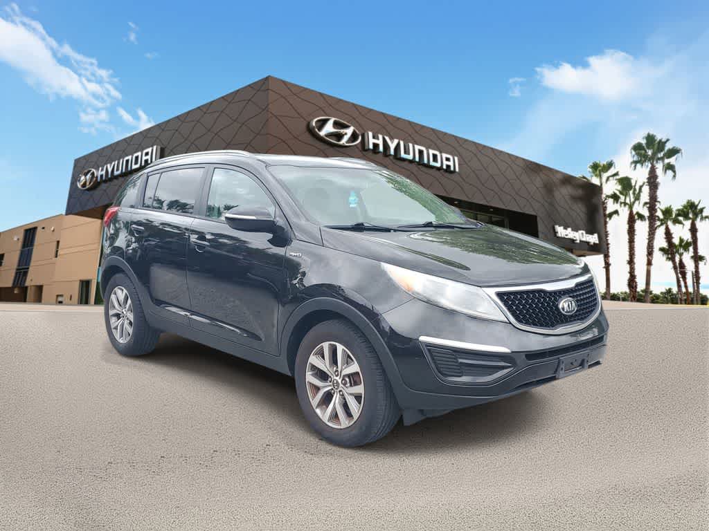 Thumbnail: 2015 Kia Sportage - 4