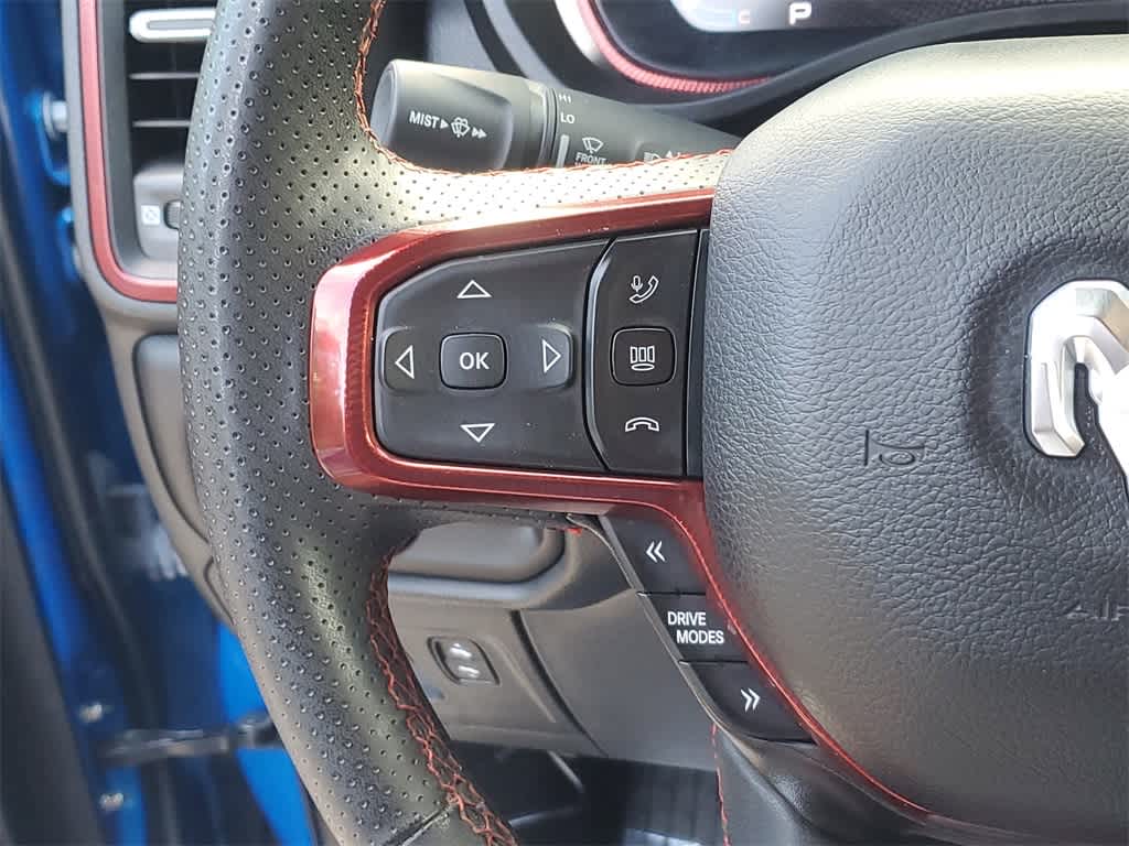 Thumbnail: 2025 RAM 1500 - 28