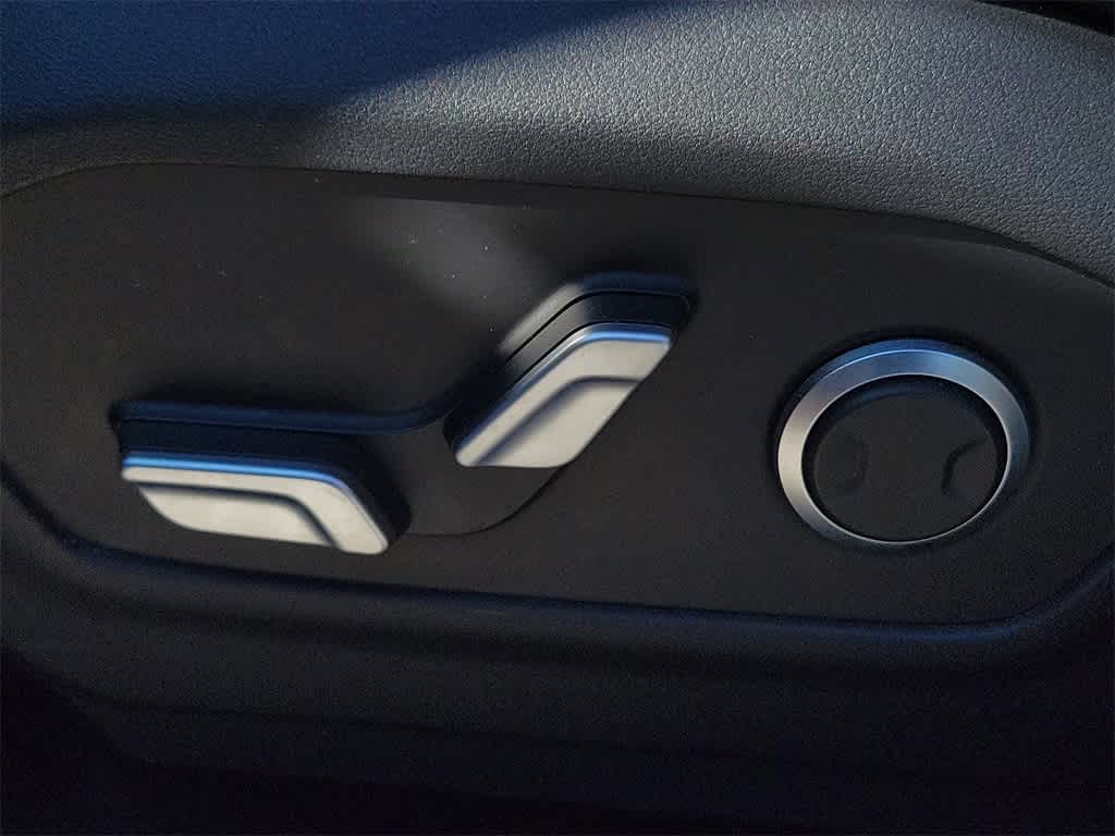 Thumbnail: 2025 Hyundai Santa Fe - 20