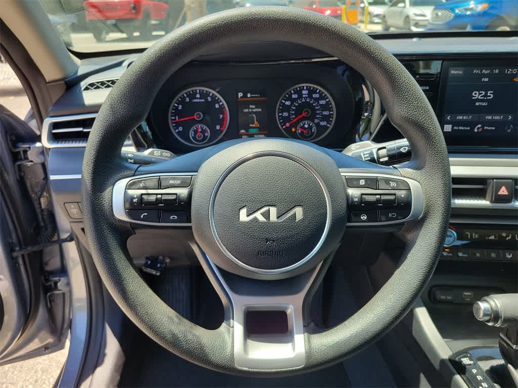 2023 Kia K5 LXS 21