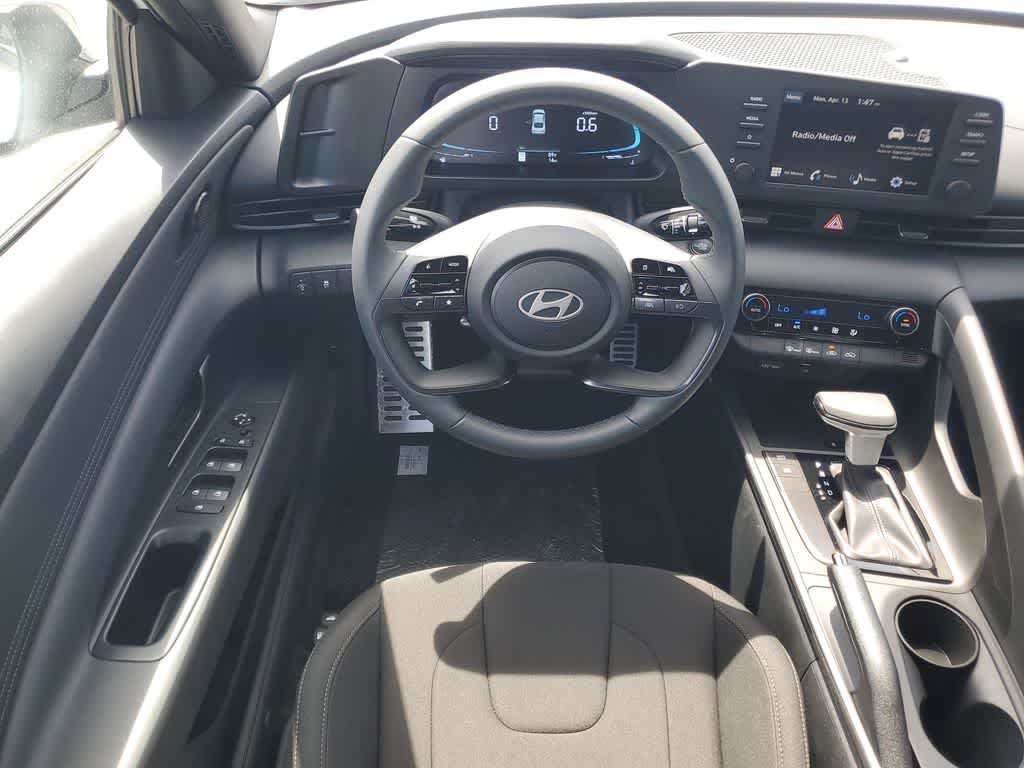 Thumbnail: 2026 Hyundai Elantra - 13