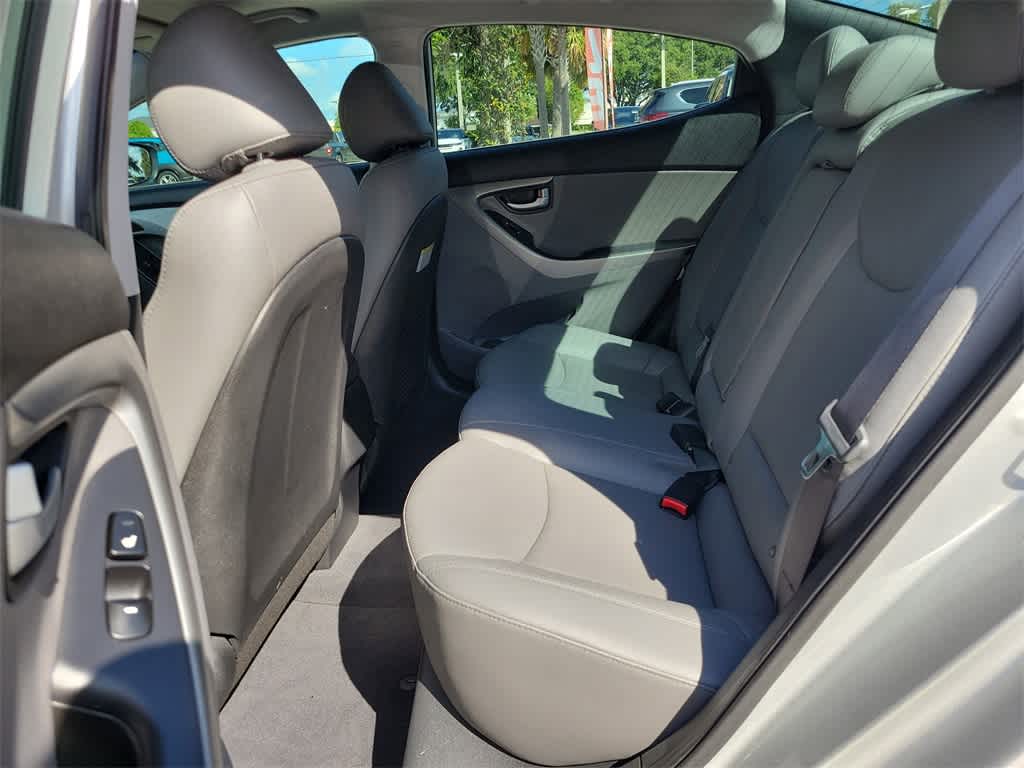 Thumbnail: 2015 Hyundai Elantra - 8