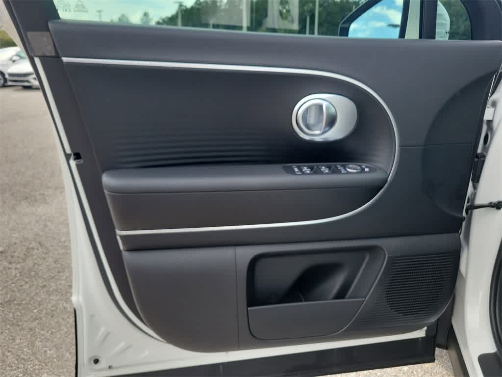 Thumbnail: 2026 Hyundai Ioniq - 18