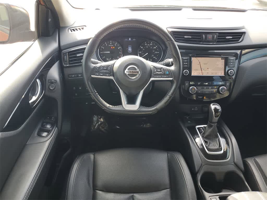 Thumbnail: 2021 Nissan Rogue Sport - 15