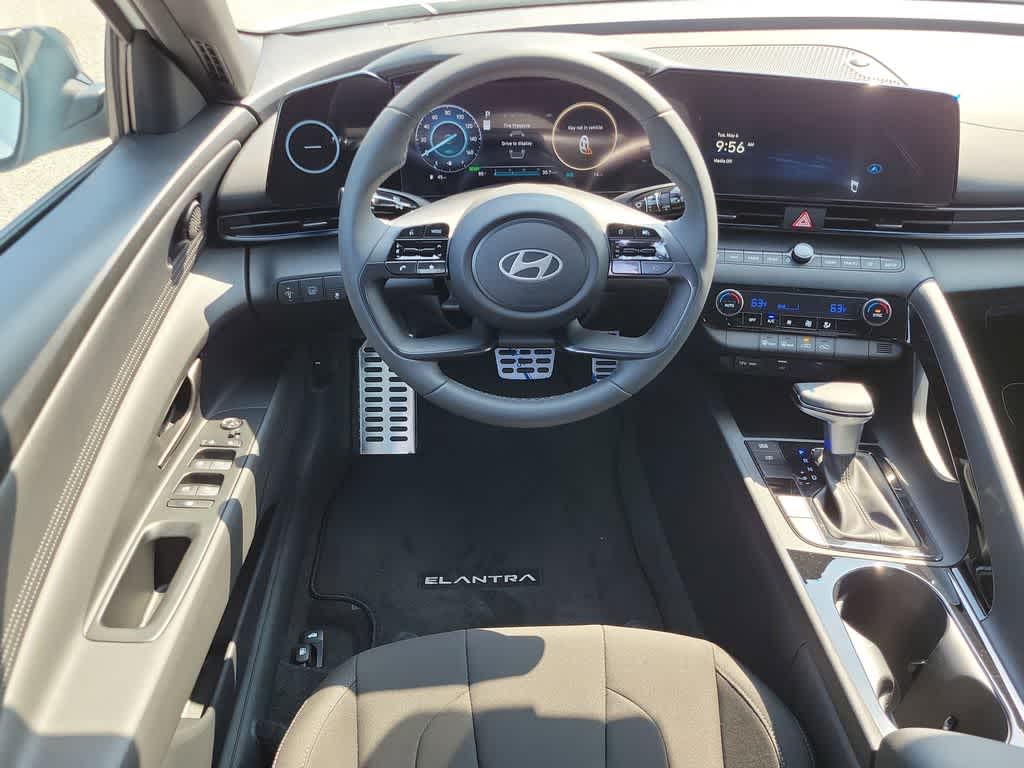 Thumbnail: 2025 Hyundai Elantra - 14