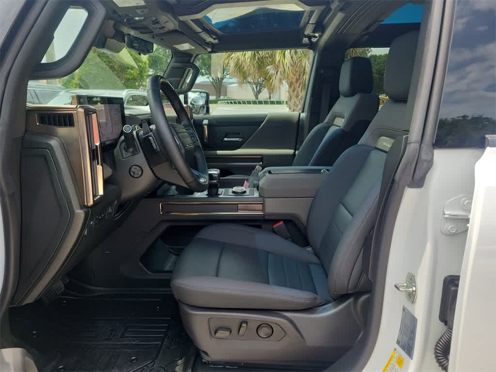 Thumbnail: 2024 GMC Hummer EV - 21