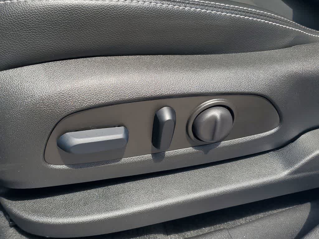 Thumbnail: 2024 GMC Terrain - 20