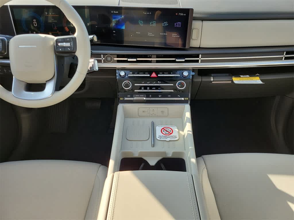 2025 Hyundai Santa Fe SE 17