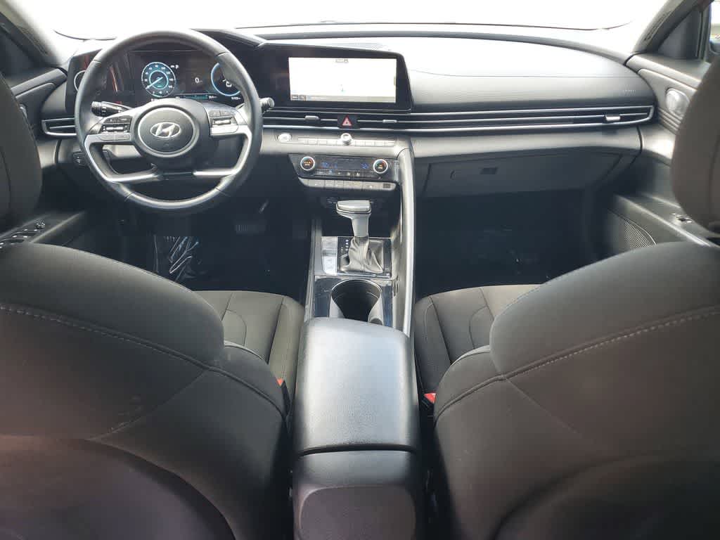 Thumbnail: 2023 Hyundai Elantra - 11