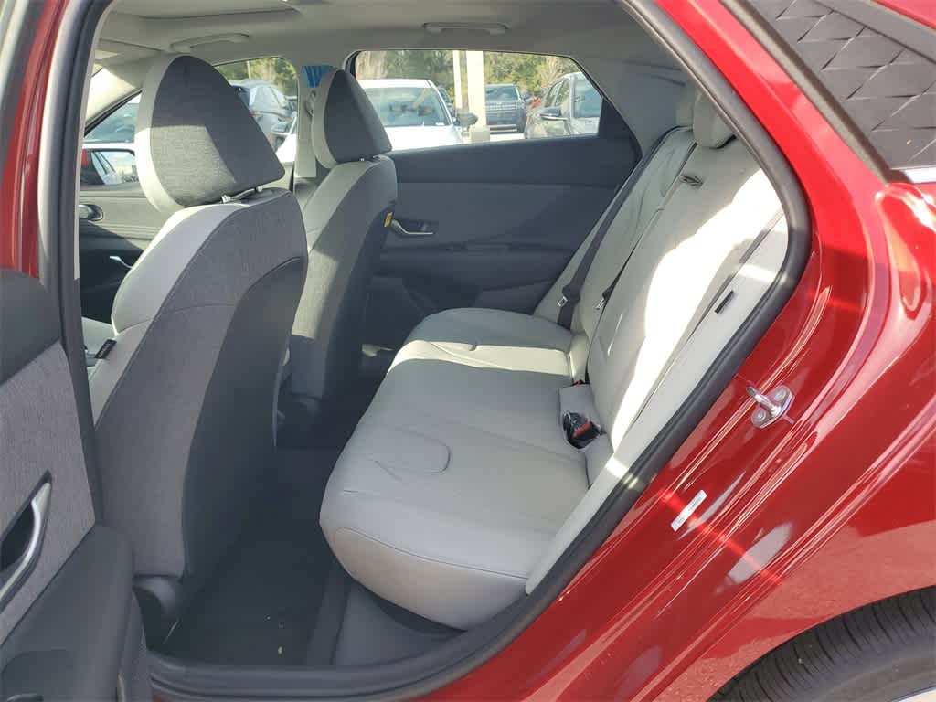 Thumbnail: 2025 Hyundai Elantra - 11