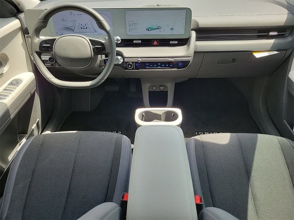 Thumbnail: 2023 Hyundai Ioniq 5 - 11