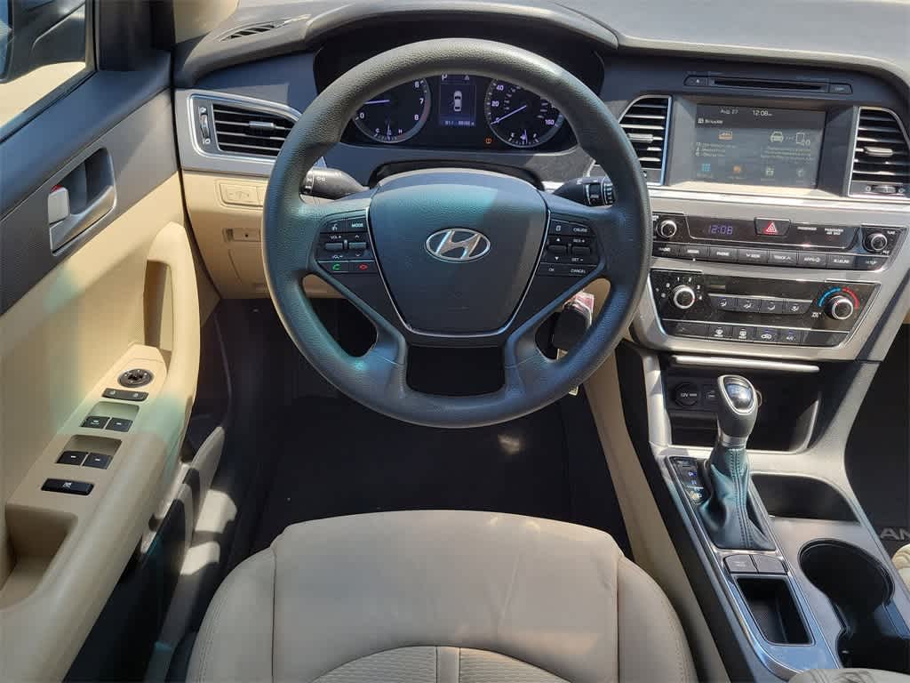 Thumbnail: 2016 Hyundai Sonata - 15