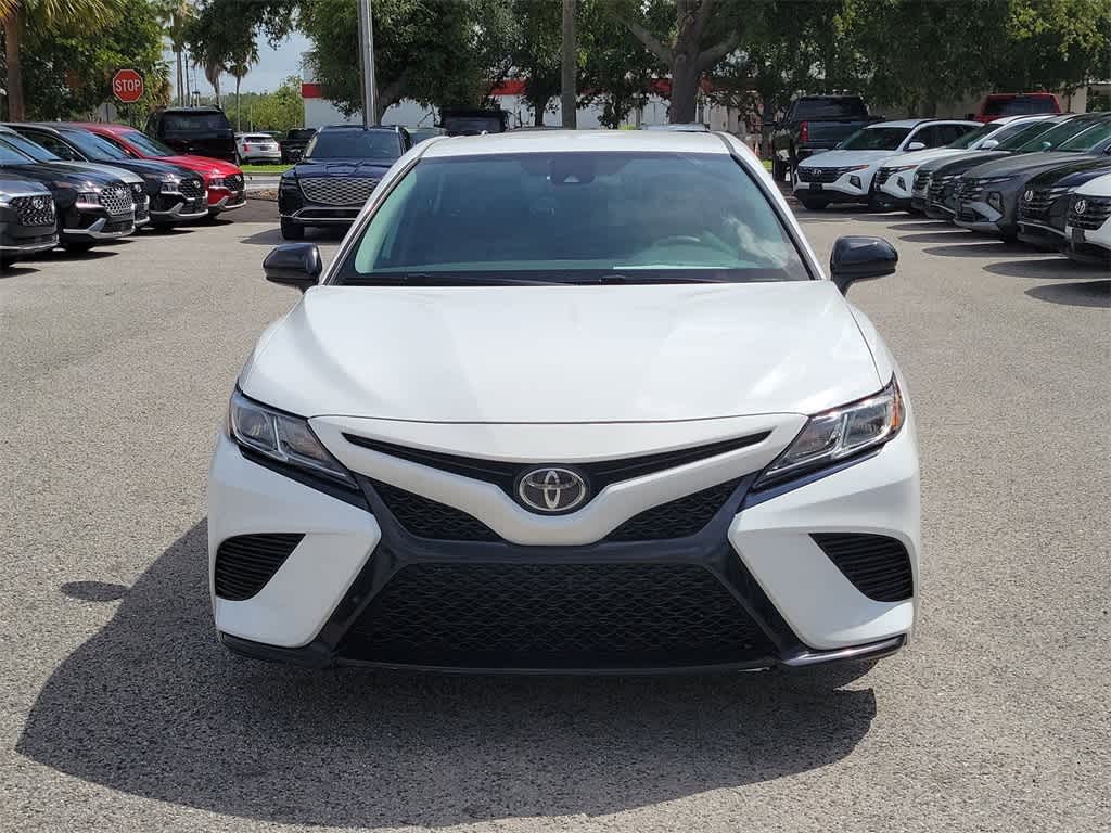 2020 Toyota Camry SE 7