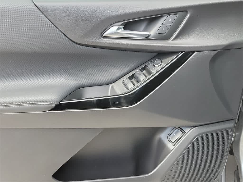 Thumbnail: 2025 Chevrolet Equinox - 19