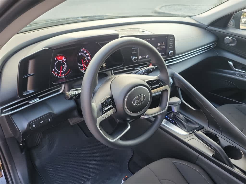 Thumbnail: 2023 Hyundai Elantra - 22