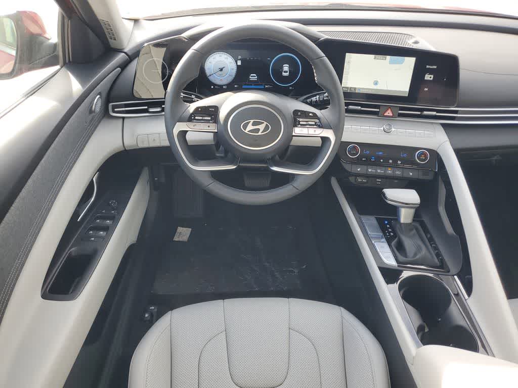 Thumbnail: 2025 Hyundai Elantra - 16