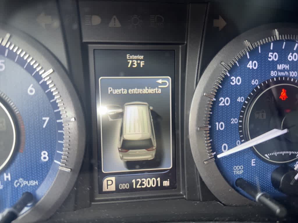 Thumbnail: 2015 Toyota Sienna - 1