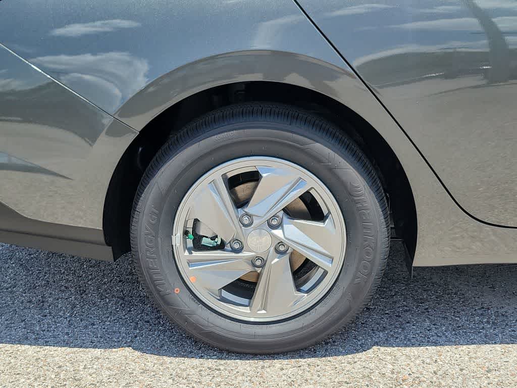Thumbnail: 2026 Hyundai Elantra - 6