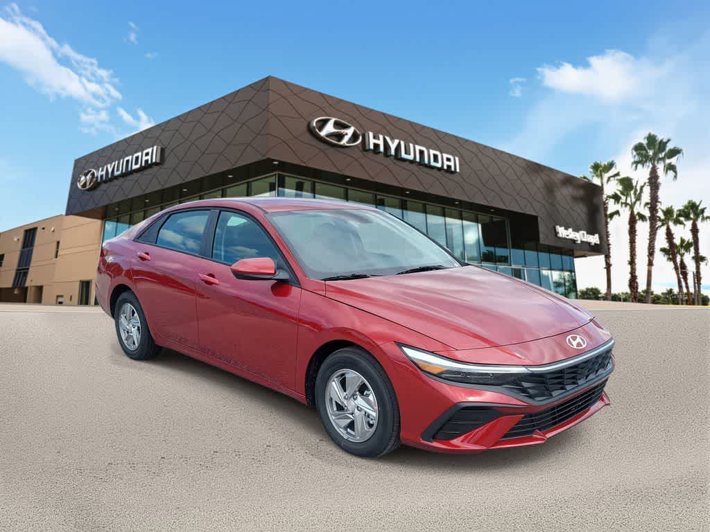Thumbnail: 2025 Hyundai Elantra - 4