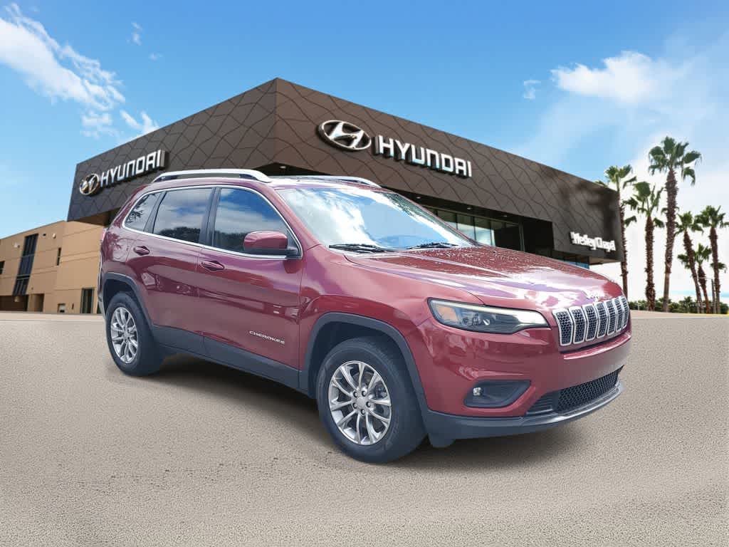 Thumbnail: 2019 Jeep Cherokee - 4