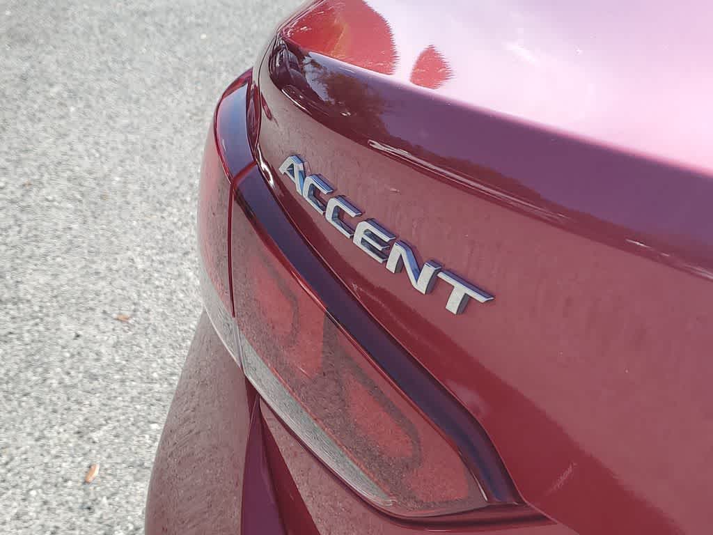 Thumbnail: 2022 Hyundai Accent - 6